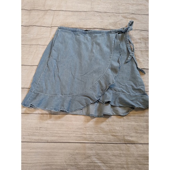 J. Crew Mercantile Faux Wrap Ruffle Chambray Skirt  Small - Picture 3 of 5